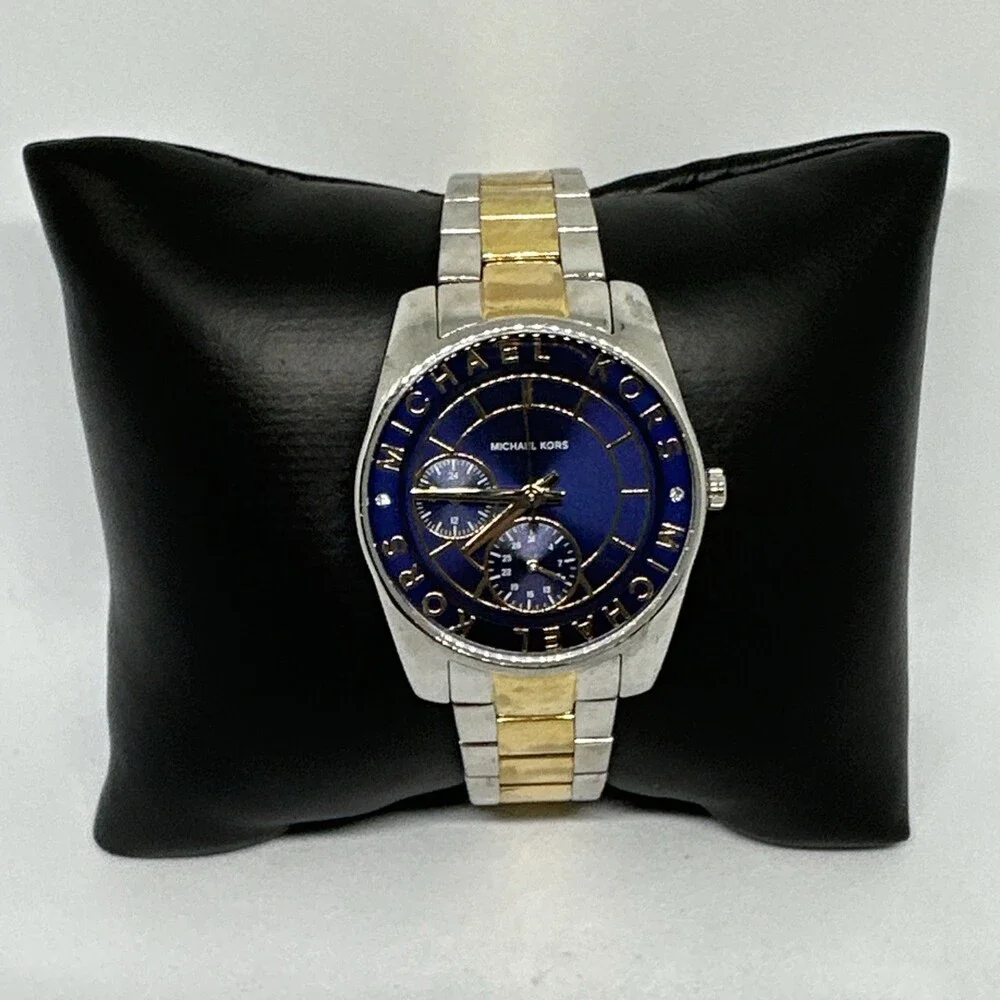 Michael Kors Ryland MK6195 Women's Two-Tone Stainless Steel Analog Watch HME623
